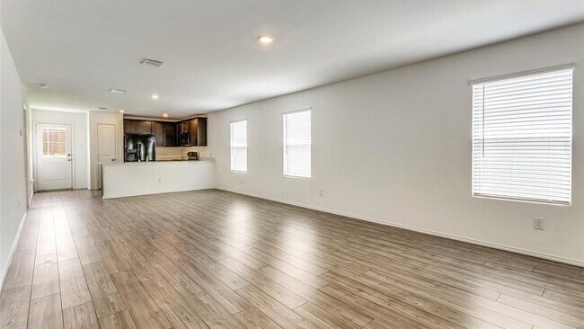 Photo - 5605 Timber Pt Dr