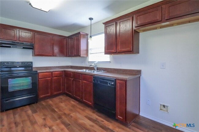 Building Photo - 7819 Bridgepointe Dr Rental