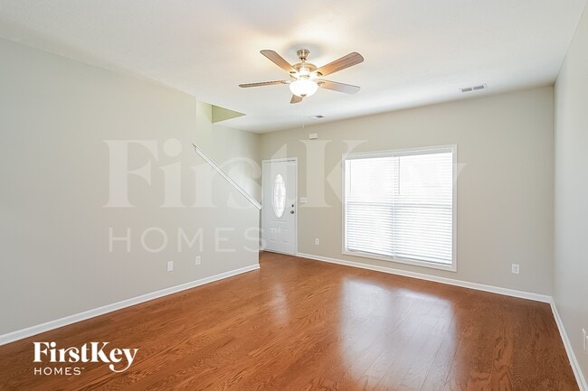 Photo - 844 Cherry Blossom Ln