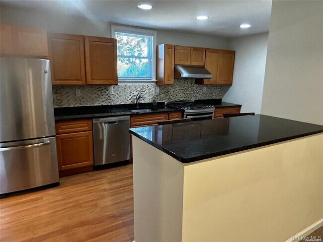 Photo - 148 Hillside Ave