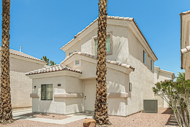 Photo - 5912 Crumbling Ridge St