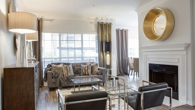 Photo - The Palmer at Las Colinas