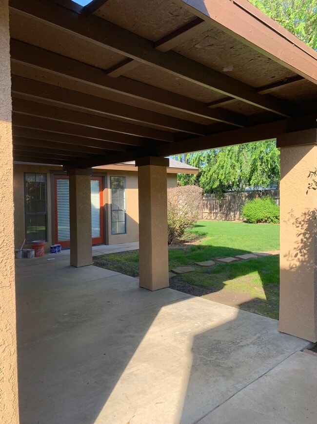 Photo - Campus Park Home