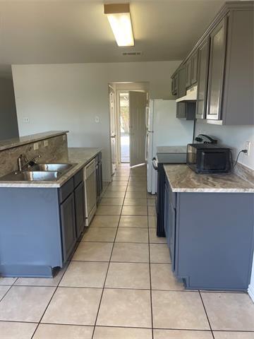 Photo - 4600 Alamosa St