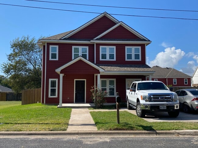 1114 Arizona St