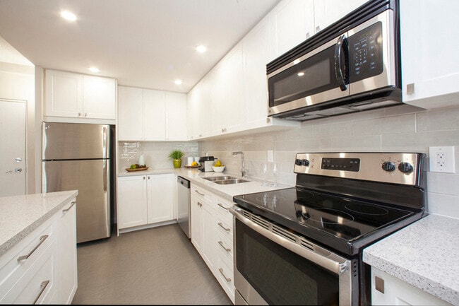 Valleyview Apartments