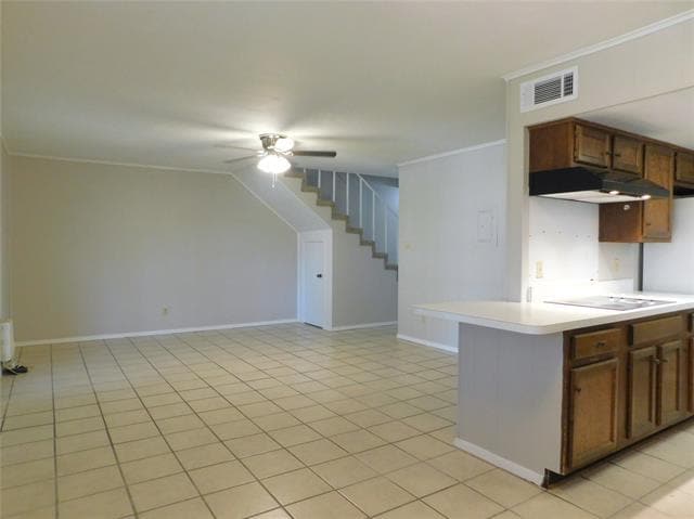 Photo - 2408 Bernard St