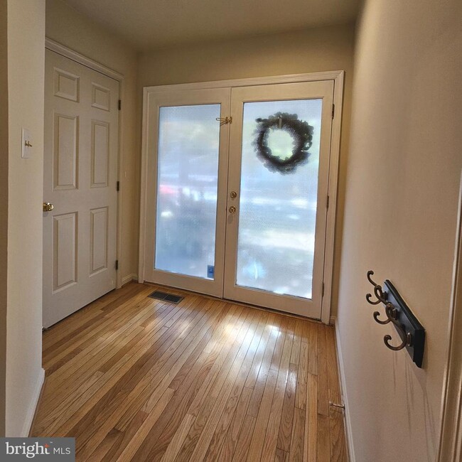 Photo - 13120 Misty Glen Ln
