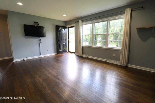 Photo - 66 Cordell Rd