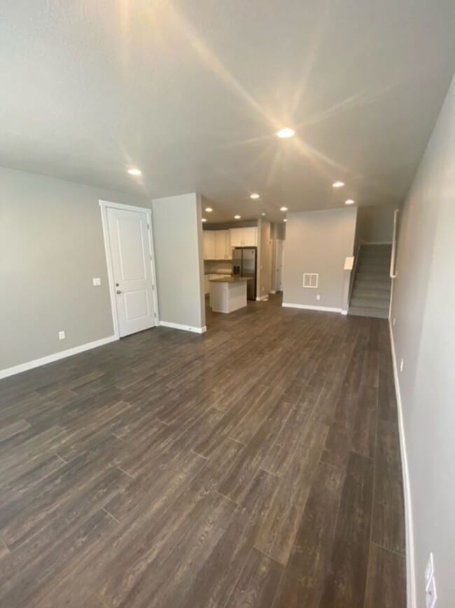 Photo - Beautiful Bountiful Townhome