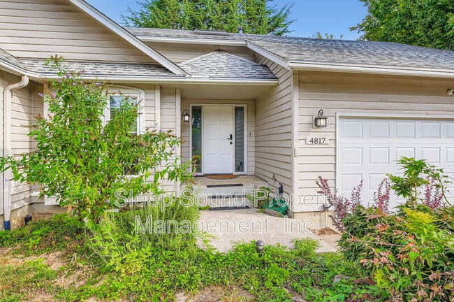 Photo - 4817 NE Holman St