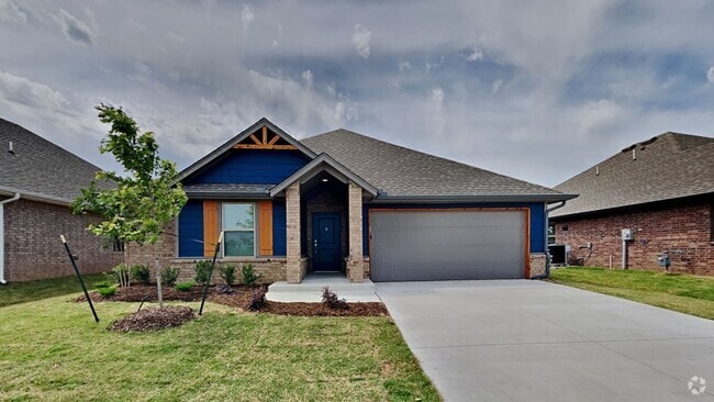 Building Photo - Luxury BRAND NEW 3 Bedroom 2 Bathroom Home...