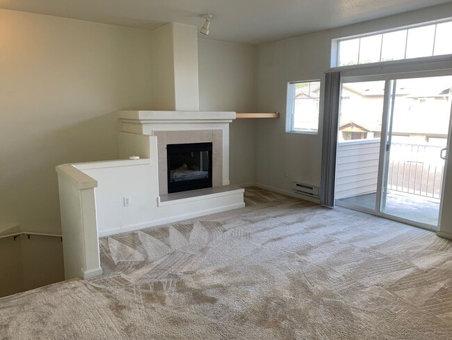 Photo - naka02 Unit 14720 SW Sandhill Loop -  202