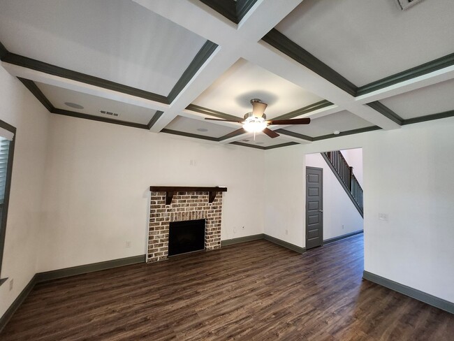 Photo - 5814 Whispering Pnes Wy