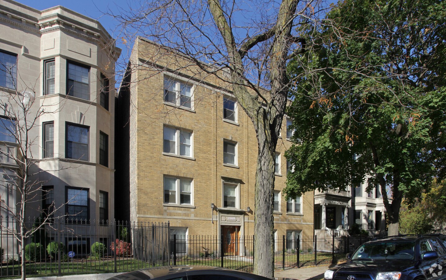 Primary Photo - 4010-4012 S Dr Martin L King Jr Dr Apartments