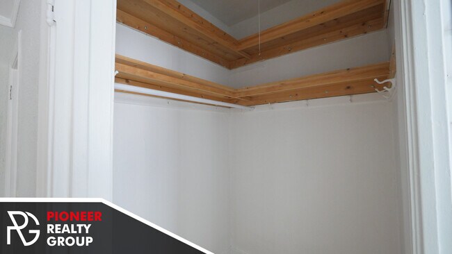 Photo - 556 W Arlington Pl Unit 215