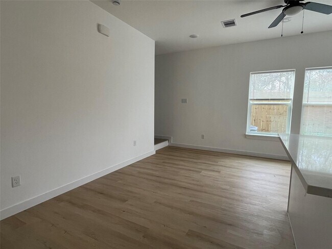Photo - 8605 Wileyvale Rd