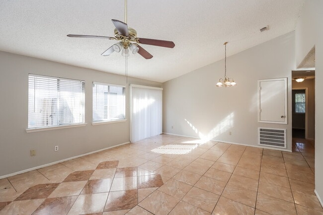 Photo - 17728 Northhagen Dr