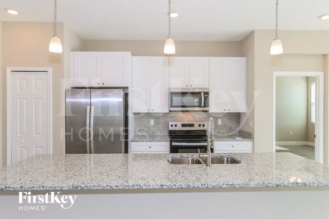 Photo - 2787 Foster Rd SE