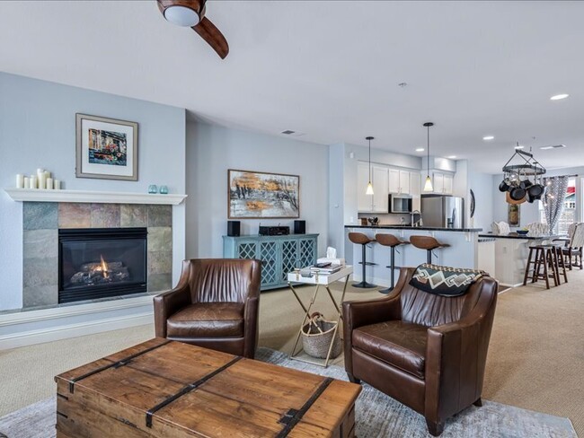 Photo - 125 Johnson St