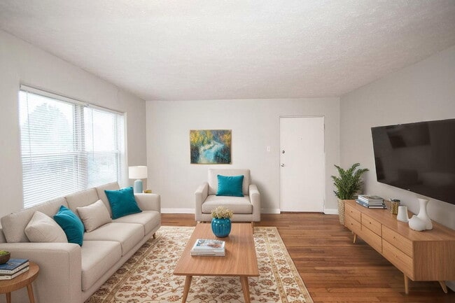 Photo - "Charming 2-Bedroom Retreat with Hardwood Elegance in Indianapolis" Unit 10