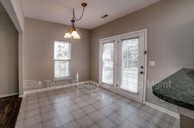 Photo - 6434 Gatesville Ln