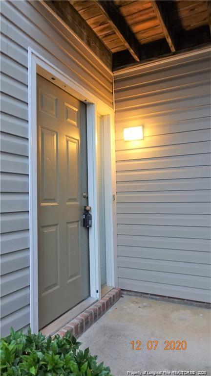 Photo - 685 Bartons Landing Pl