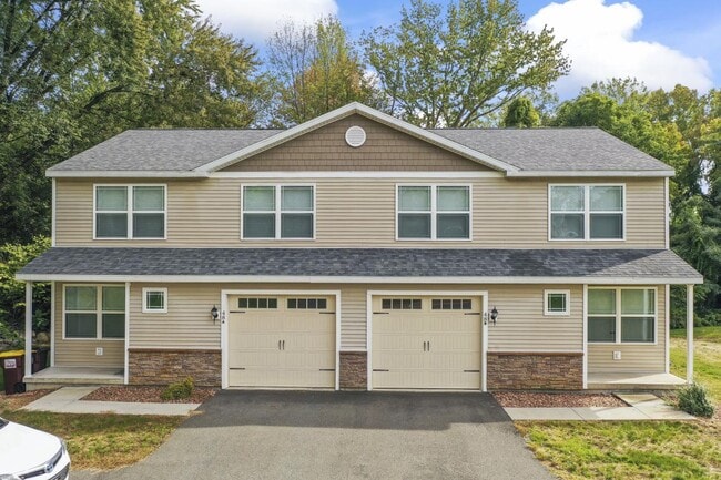 Photo - 48 Old Plank Rd Townhome