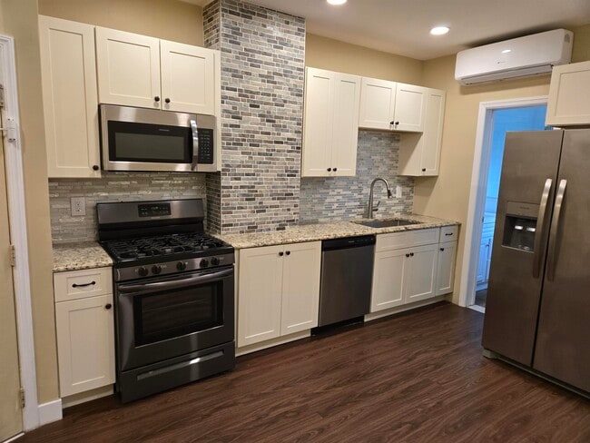 Photo - 120 68th St Unit #1