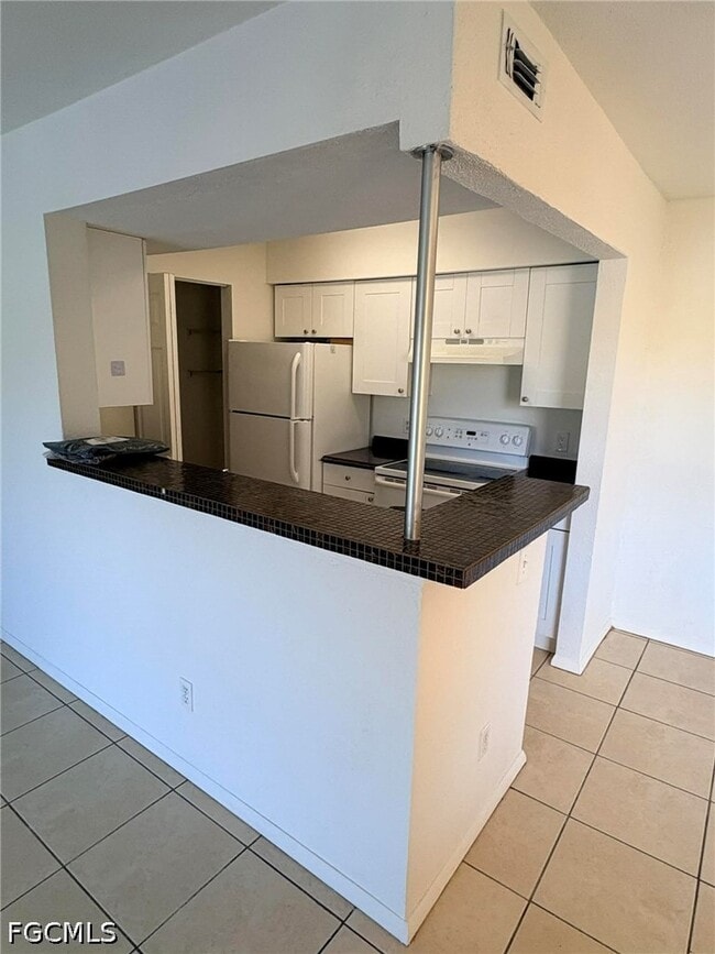 Photo - 2905 Winkler Ave Unit 718