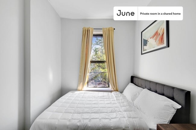 Photo - Room in Shared 4 bed/1 bath home Unit D