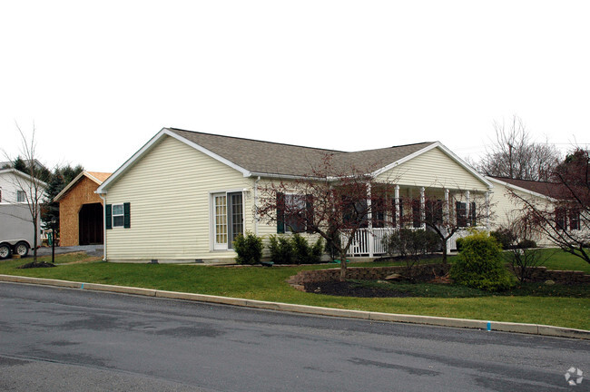 Heritage Village - Heritage Village Apartments