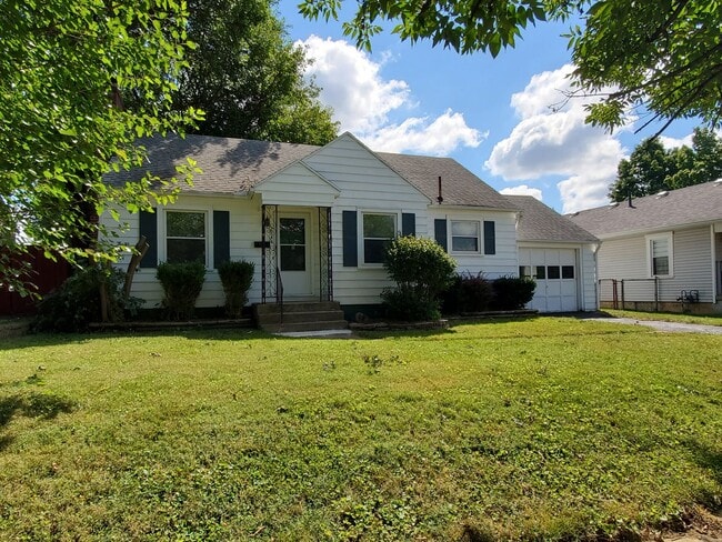 Photo - Belmont 2 Bedroom Bungalow