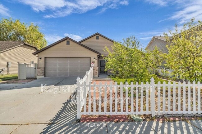 Building Photo - 138 Sam Gates Rd