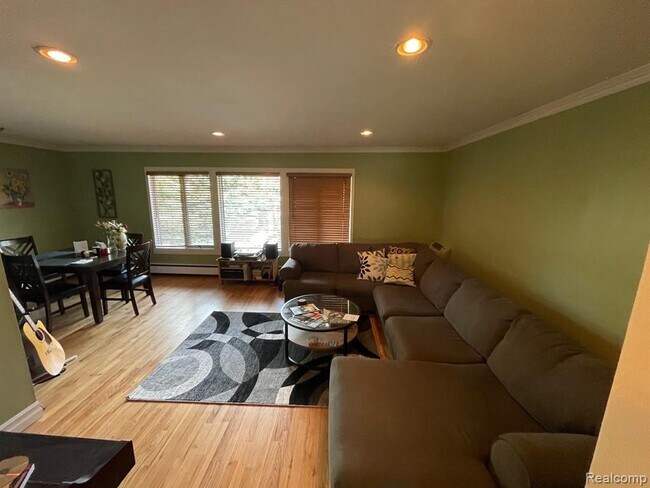 359 Concord Pl Unit 359 Concord