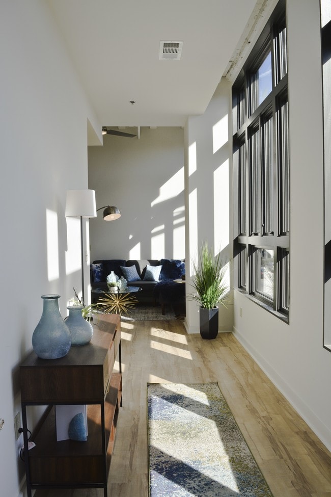 Photo - Aug Smith on Main