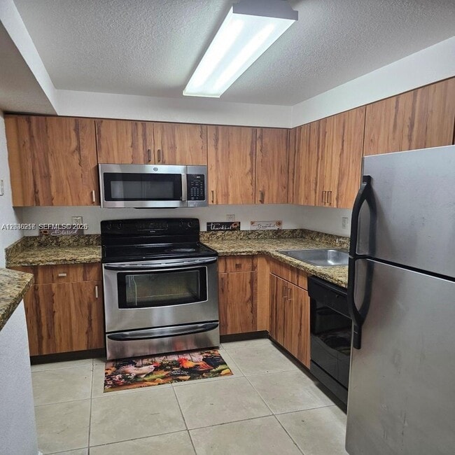 Photo - 4810 NW 79th Ave Unidad 202
