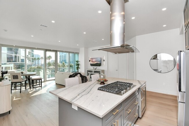 Building Photo - 1600 Post Oak Blvd Unit 807