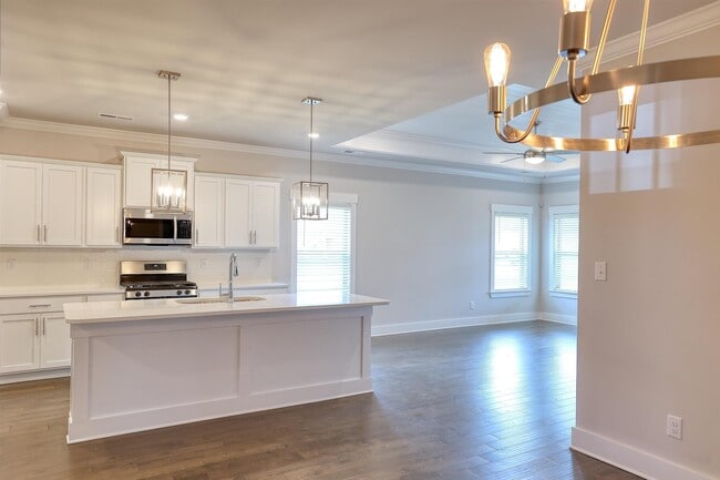 Building Photo - 100 Whitner Dr