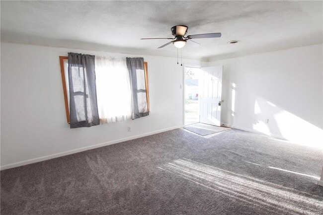 Photo - 3 Bed | 1 Bath | House
