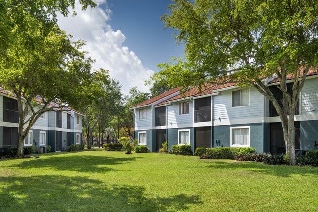 Sunny Lake Apartments