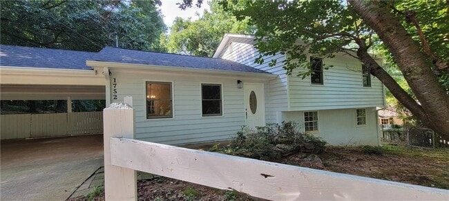 Photo - 1752 Mitzi Ct