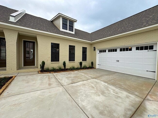 Photo - 106 Upperline St