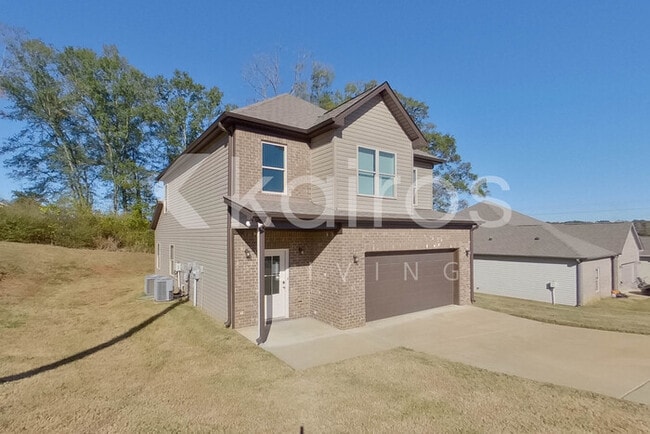 Photo - 44 Maple Leaf Dr