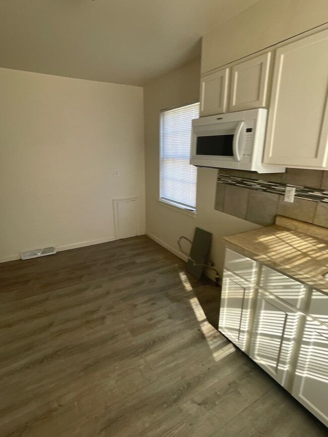 Photo - Cute 3 bed 1 bath with detached Garage