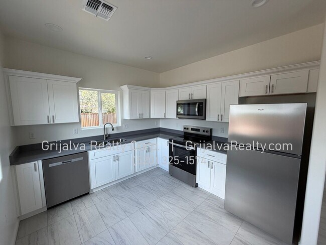 Photo - 4501 S 7th Ave Unit 02