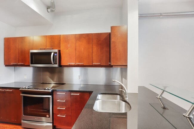 17th Street Lofts