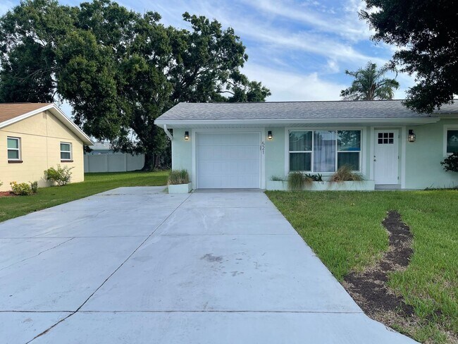 Photo - Adorable Apollo Beach Home for Rent Brin...
