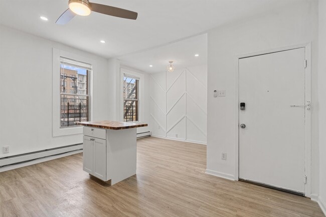 Photo - 149 Culver Ave Unit 2