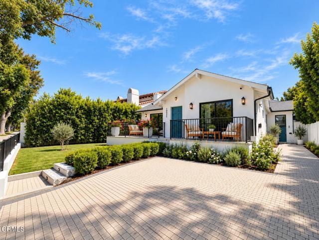 10332 Woodbridge St
